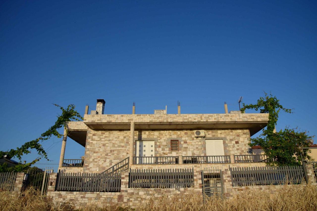 Stone Villa Corinth Bagian luar foto